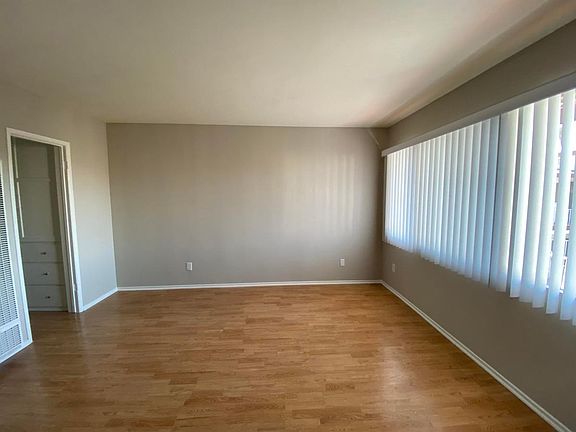 4th image of 11178 Culver Blvd APT 19