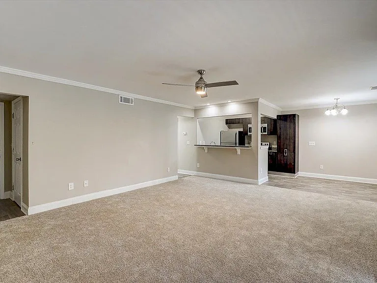 3681 Pavilion Point — Photo 23