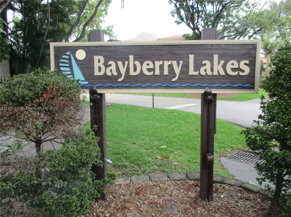 1760 Bayberry Dr #1760, Hollywood, FL 33024