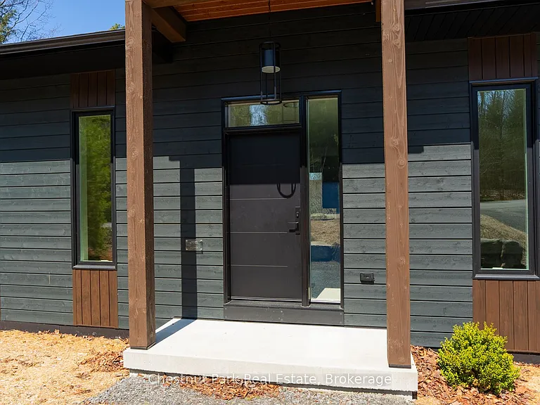 25 Deerhurst Highlands Dr — Photo 3