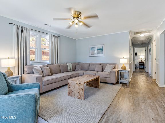 4th image of 426 Trott Street