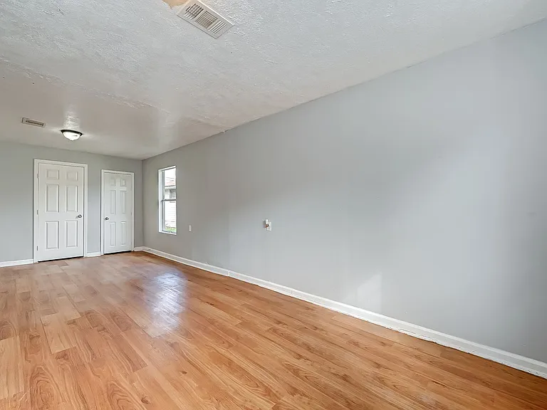 7946 Jutland Rd — Photo 18