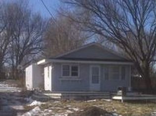 4466 NE 27th St, Des Moines, IA 50317