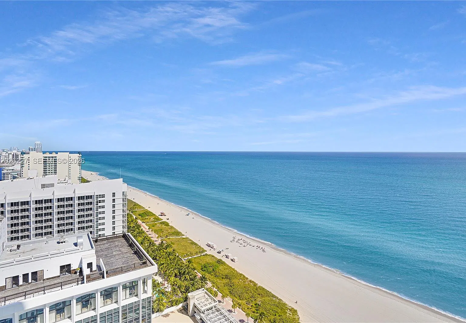 Blue Diamond Condo — Photo 2