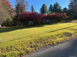 25 Miles and Marguerite, Mountain Dale, NY 12733