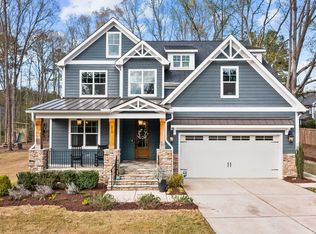 213 Curlew Dr, Chapel Hill, NC 27517