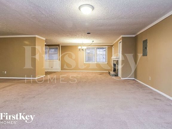 5th image of 6532 Doris Dr