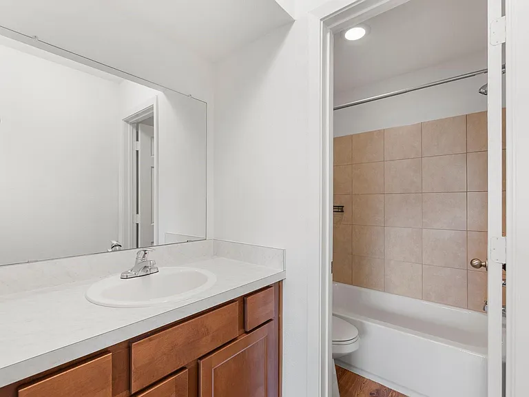 2750 Holly Hall St #1917 — Photo 30