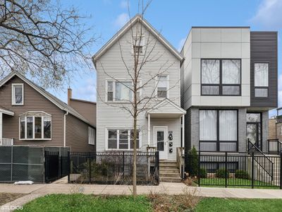 2531 W Lyndale St, Chicago, IL, 60647