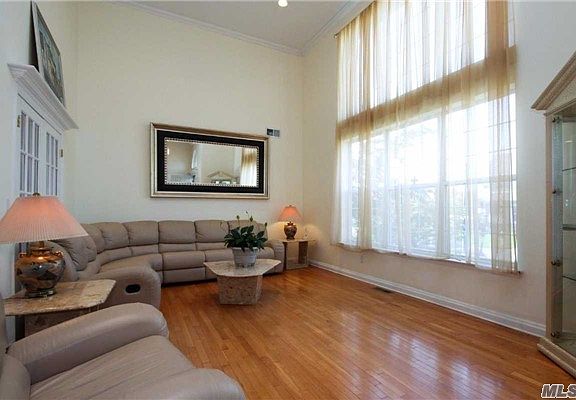 5th image of 48 Blueberry Ridge Dr
