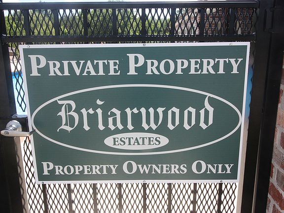 3rd image of 00 Briarwood Loop