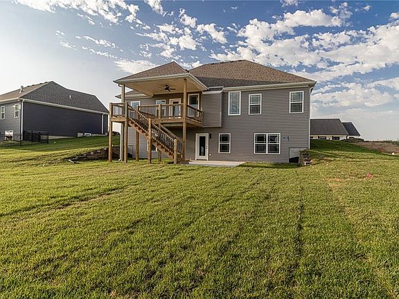 2nd image of 4706 Woodland Shores Ct