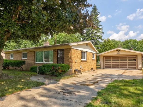3285 Bertha Dr, Saginaw, MI 48601