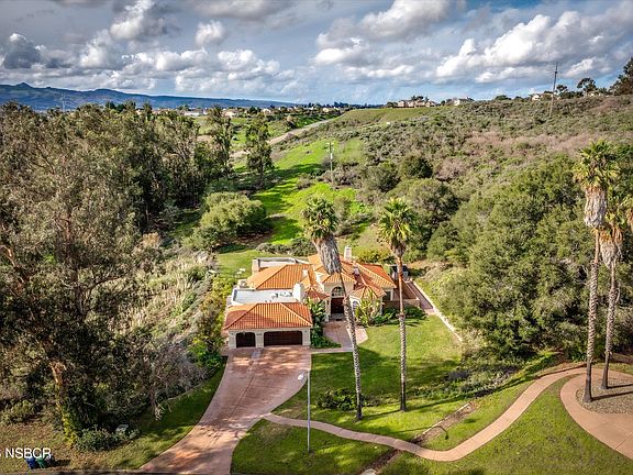 4th image of 2655 Adobe Falls Rd