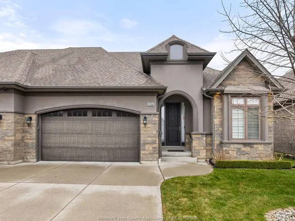 1712 Cypress Ave, Windsor, ON N8P 0E3