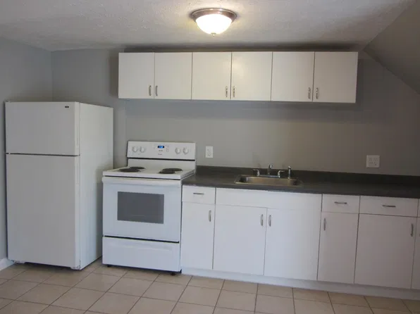 15 Saint Marys St APT 301, Biddeford, ME 04005