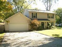2nd image of 1493 Lake View Ave