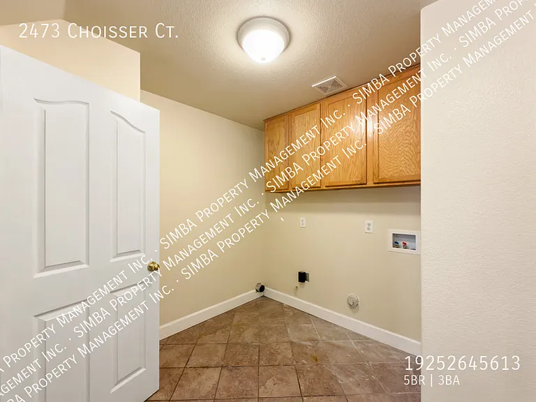 2473 Choisser Ct — Photo 37
