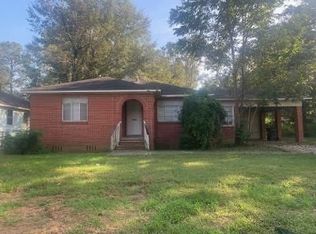 255 4th Ave, Chickasaw, AL 36611