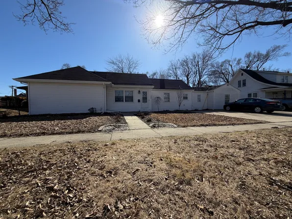 1009 N Prospect Ave, Champaign, IL 61820