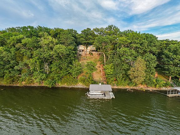 5th image of 428 Beacon Hill Dr