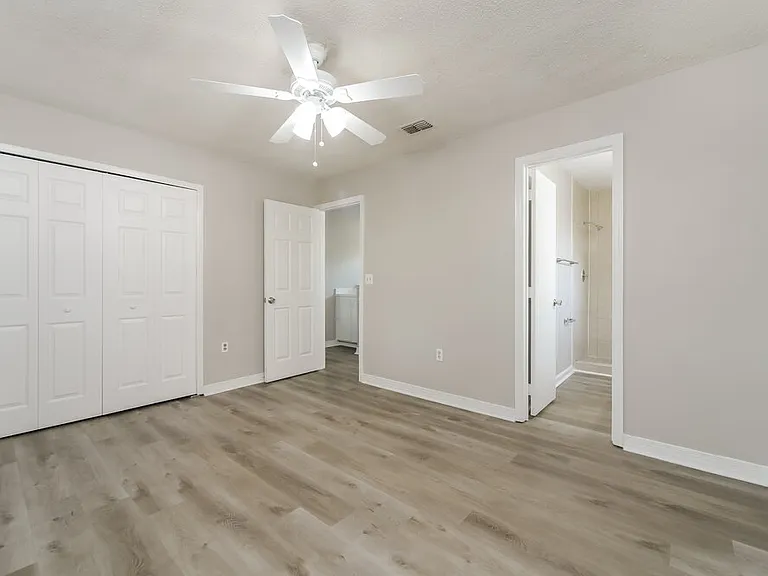 1140 Windway Cir — Photo 12