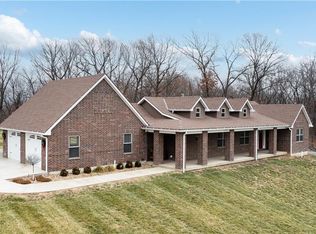 10128 Nelson Ln, Kansas City, KS 66109