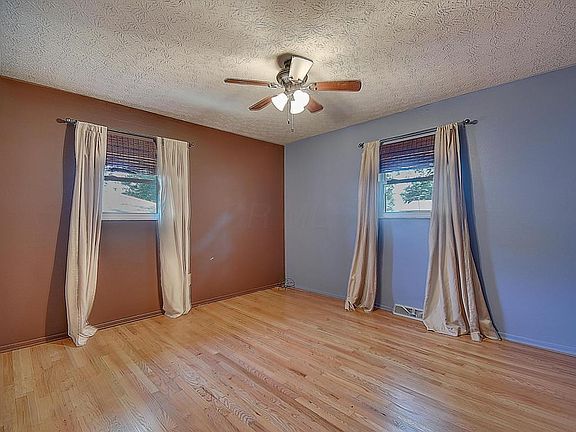 3rd image of 446 Canterwood Ct