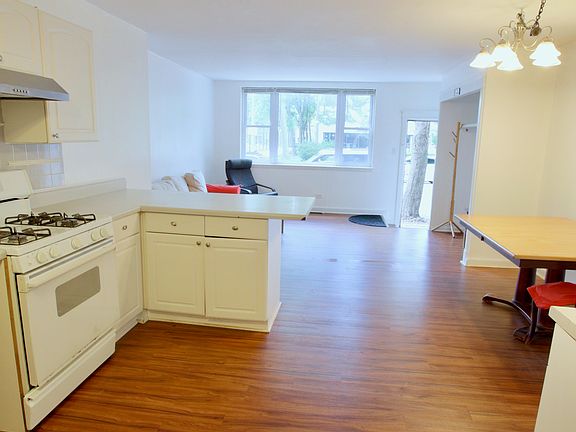 Kitchen looking toward front entrance