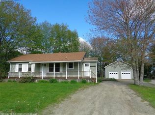 19 Railroad St, Harrington, ME 04643