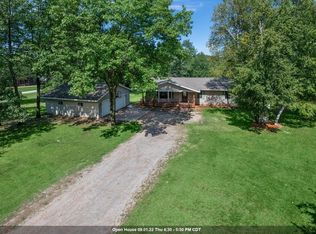 W8052 5th Ln, Wallace, MI 49893