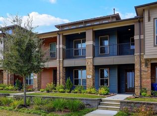 415 Marina View Dr, Webster, TX 77598