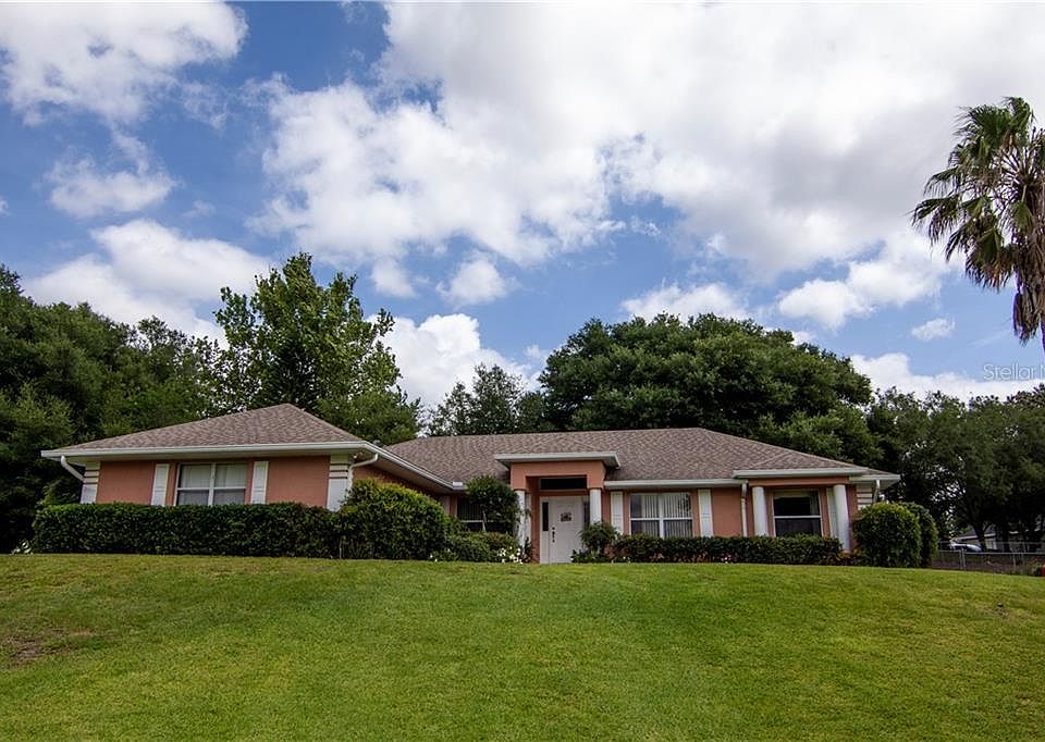 1st image of 10505 Lake Hill Dr