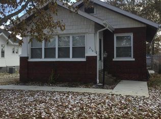 214 McKinley Ave, Edwardsville, IL 62025