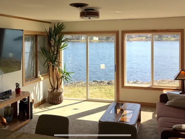 318 Riverside Blvd, Amery, WI 54001