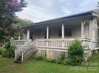 105 Falls Ave, Granite Falls, NC 28630