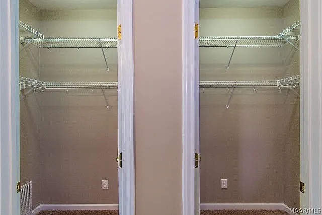 9500 Helmsley Cir — Photo 27
