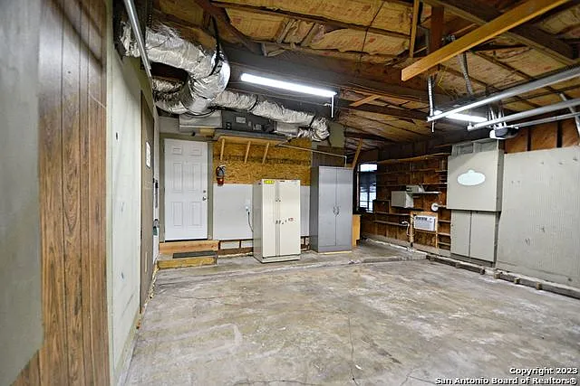 571 W Merriweather St — Photo 23