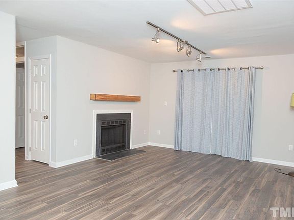 3rd image of 600 Audubon Lake Dr APT 7A12