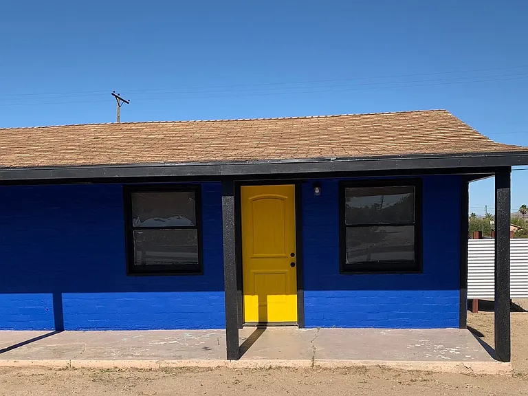 6095 Lupine Ave — Photo 2