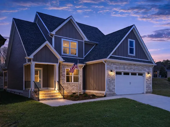 5211 NW Baylor St, Cleveland, TN 37312