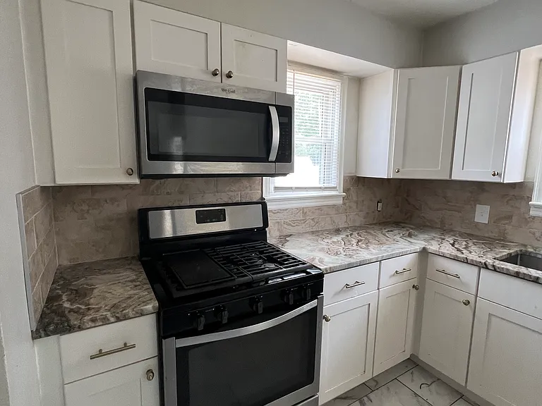 11915 E Granger Rd — Photo 14