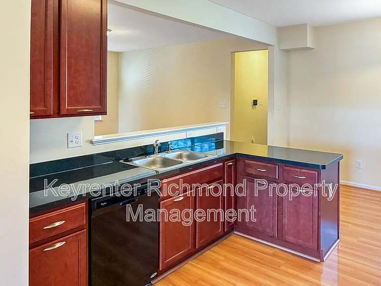 4709 Louisiana St — Photo 4