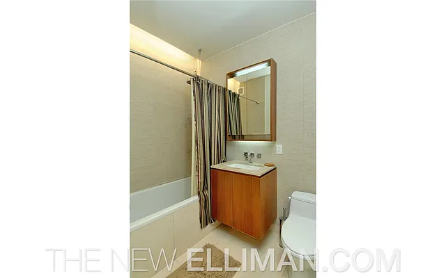 Rented by Douglas Elliman | media 28