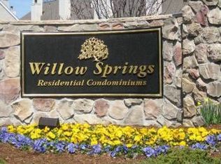219 Willow Spgs, New Milford, CT 06776