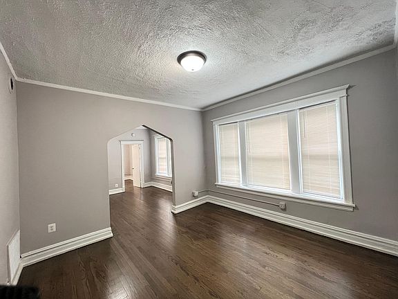 4th image of 7801 S Marquette Ave #2W
