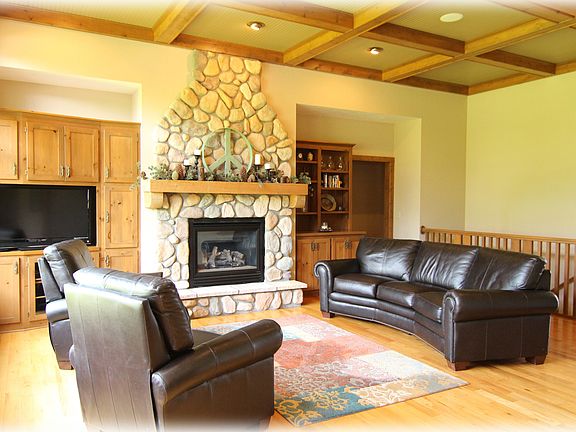 5th image of 122 Carver Creek Cir
