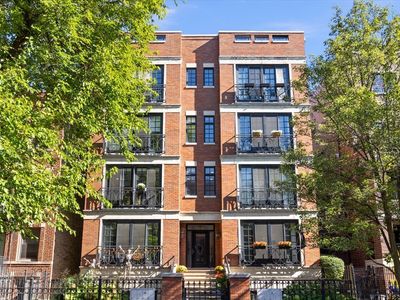 3735 N Wilton Ave APT 2N, Chicago, IL, 60613