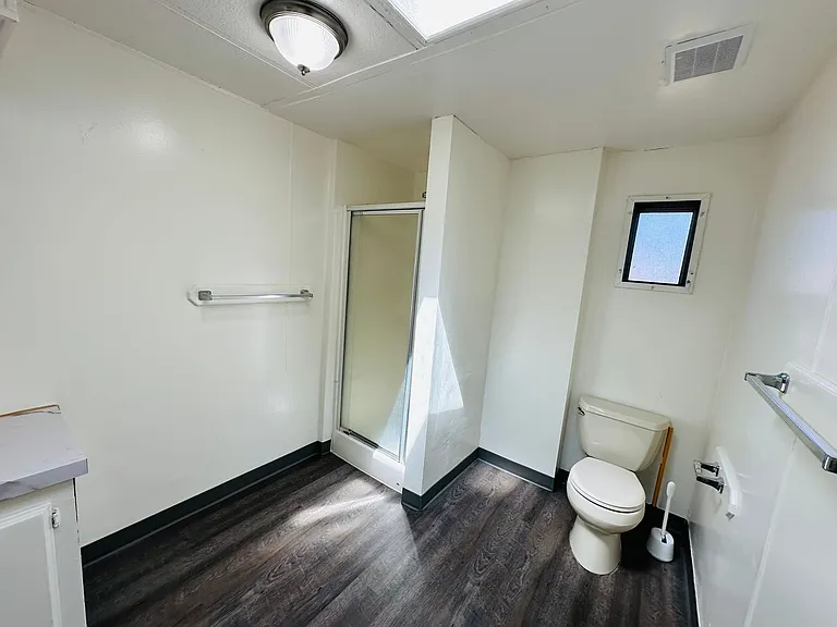14014 NE 70th Ave — Photo 14