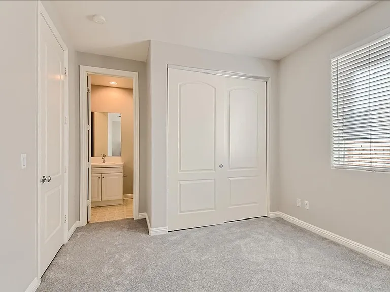 17246 Ralphs Ranch Rd — Photo 28